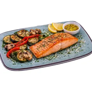 Somon file la grătar cu legume 350g