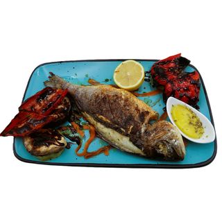 Dorada la gratar cu legume 300/50g