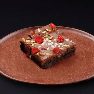 Brownie cu Alune