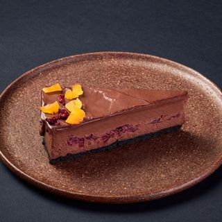 Cheesecake cu ciocolata si cirese