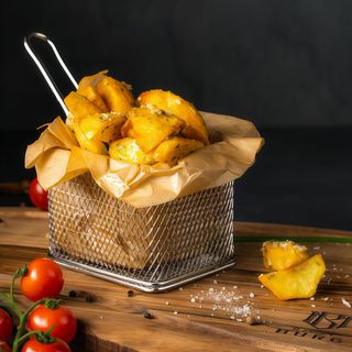 Wedges cu oregano si usturoi proaspat