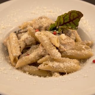 Penne Pollo e Funghi