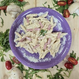 Spaghete, penne sau tagliatelle CARBONARA 