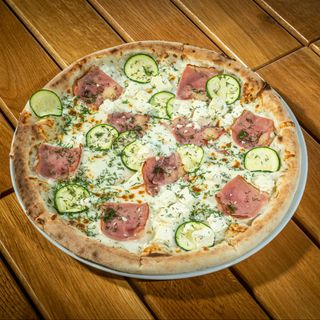 Pizza Zucchini
