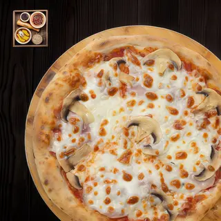 Pizza Prosciutto Funghi