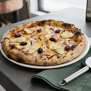Pizza Capricciosa