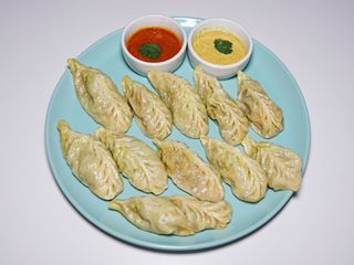 Vegetable chilli momo