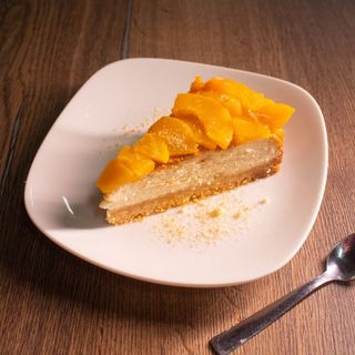 Cheesecake cu piersici