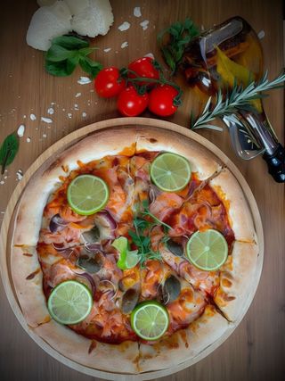 Pizza Salmone-Smoked Hot