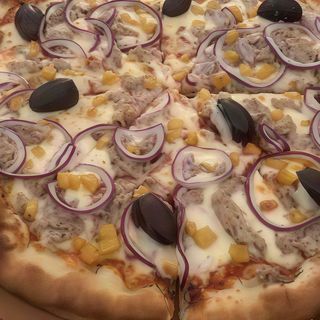 Pizza Tonno E Cipola