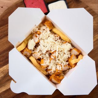 Cheesy Strips cu cartofi prăjiți