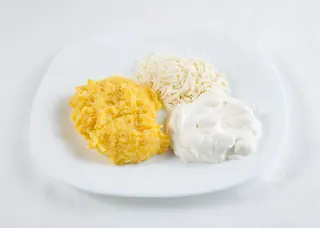 Mamaliga cu branza si smantana