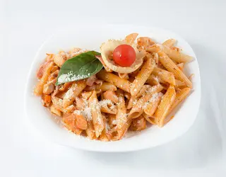 Penne Pollo Prosciutto