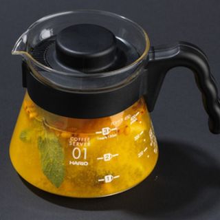 Infuzie de cătină, măr și cimbru