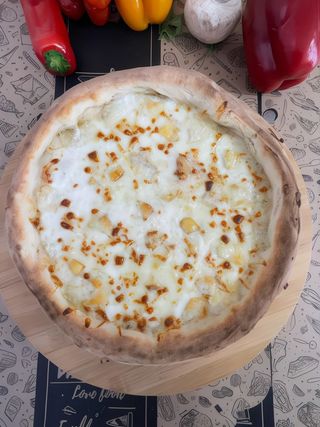 Pizza Quattro Formaggi Ø32cm 