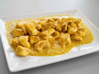 Pui cu sos de curry