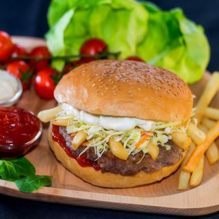 Hamburger vită  de casa 