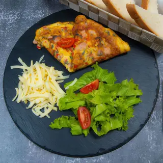 Omletă Mixtă