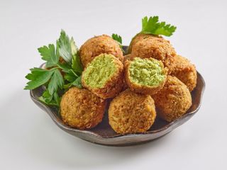 Falafel cu Cartofi Prajiti