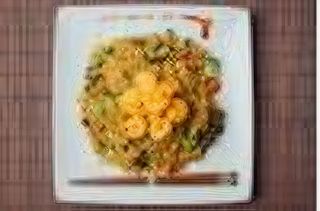 Orez cu creveti si legume