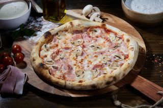 Pizza Cotto cu ciuperci Ø40cm
