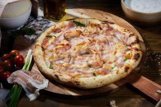 Pizza Pancetta cu cartofi Ø40cm