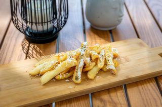 Cartofi cu telemea capra si chilimayo