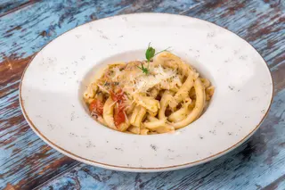 Casarecce cu rosii si mozzarella