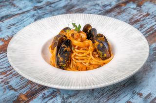 Spaghete cu fructe de mare
