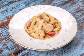 Casarecce cu creveti si crema de fistic