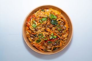 Chicken Fried Udon | Udon cu Pui