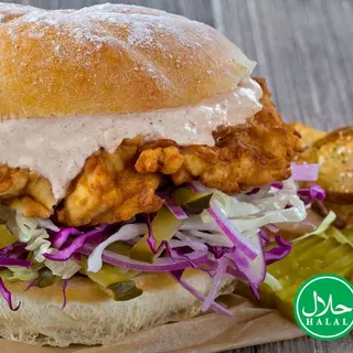 Sandwich Crispy (340g) Cartofi 100 gr Bautura