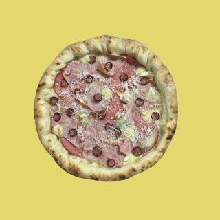 Pizza Carnivore e Formaggi