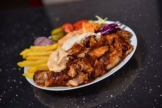 Souvlaki pui 