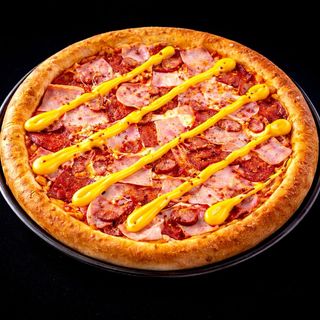 Quattro Carni Cheddar Drizzle