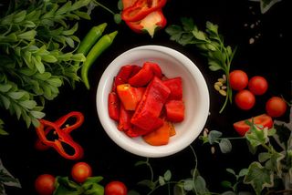 Salată de ardei copți