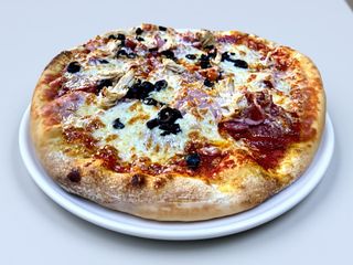 Pizza cu carne ø 30cm