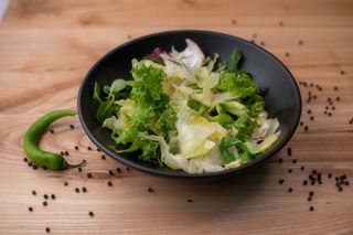 Salata de verdeturi (Insalata di verdure)