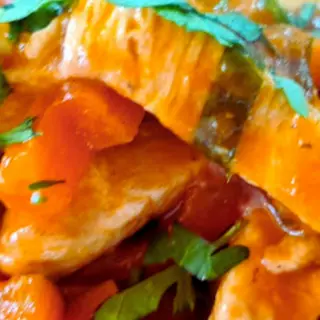 Tigaie picanta de vita cu legume