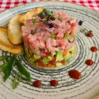 Tartar di salmone fresco