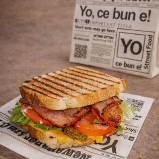 Sandwich YO BLT