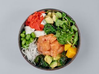 Bowl cu somon (400 g)