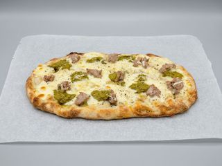 Pinsa Salsiccia, pecorino si sparanghel