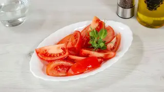 Salată de roșii
