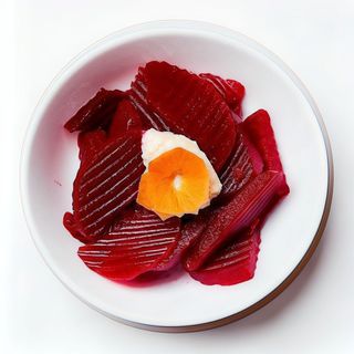 Salata de sfecla rosie cu hrean