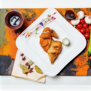 JUMATATE DE PUI LA CIAUN SERVIT CU MAMALIGA SI MUJDEI