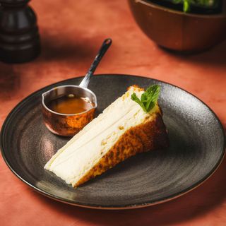 San Sebastian cheesecake