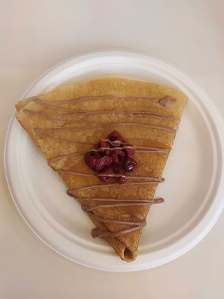 Clatita cu Nutela și vișine