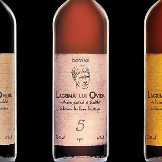 Lacrima lui Ovidiu 5 ani Pinot Noir&Feteasca Neagra&Cabernet Sauvignon&Merlot Rose Dulce 750ml