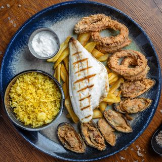 Combo 7- Squid & Mussels & Fish